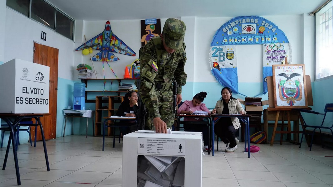 Еквадорско „не“ повратку америчких база